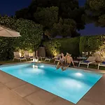 Vacation I Jazmines, 4bdr, Private Pool & Bbq, Golf Valley, Walking Distance To Puerto Banus, High-end Restaurants Marbella