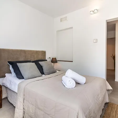 Vacation I Jazmines, 4bdr, Private Pool & Bbq Marbella