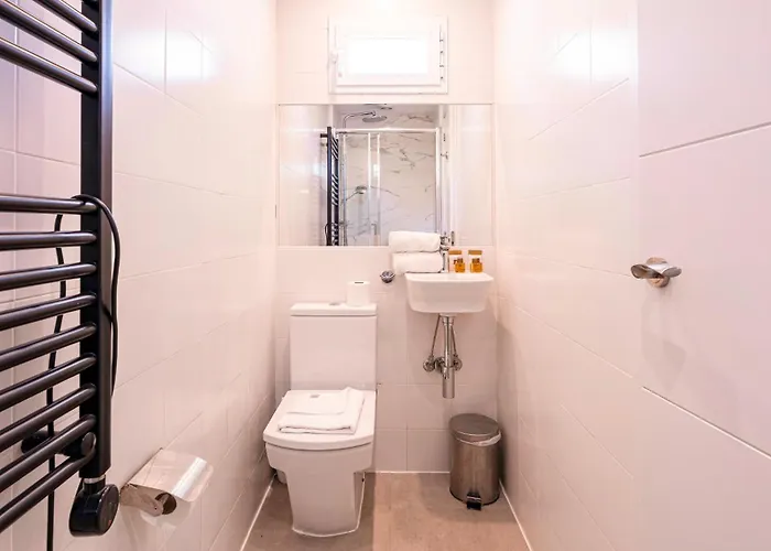Vacation I Jazmines, 4bdr, Private Pool & Bbq Vila Marbella