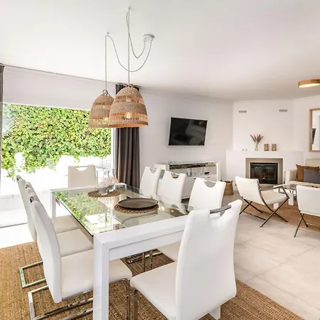 Vacation I Jazmines, 4bdr, Private Pool & Bbq Villa