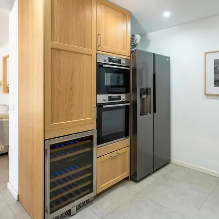 Vacation I Jazmines, 4bdr, Private Pool & Bbq * מארבלה