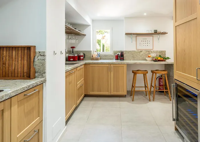 Vacation I Jazmines, 4bdr, Private Pool&bbq Villa Marbella