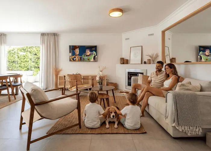 Vacation I Jazmines, 4bdr, Private Pool&bbq Villa